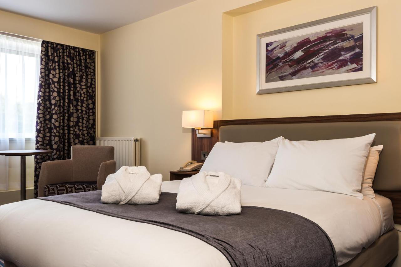 Holiday Inn Warrington By Ihg Buitenkant foto
