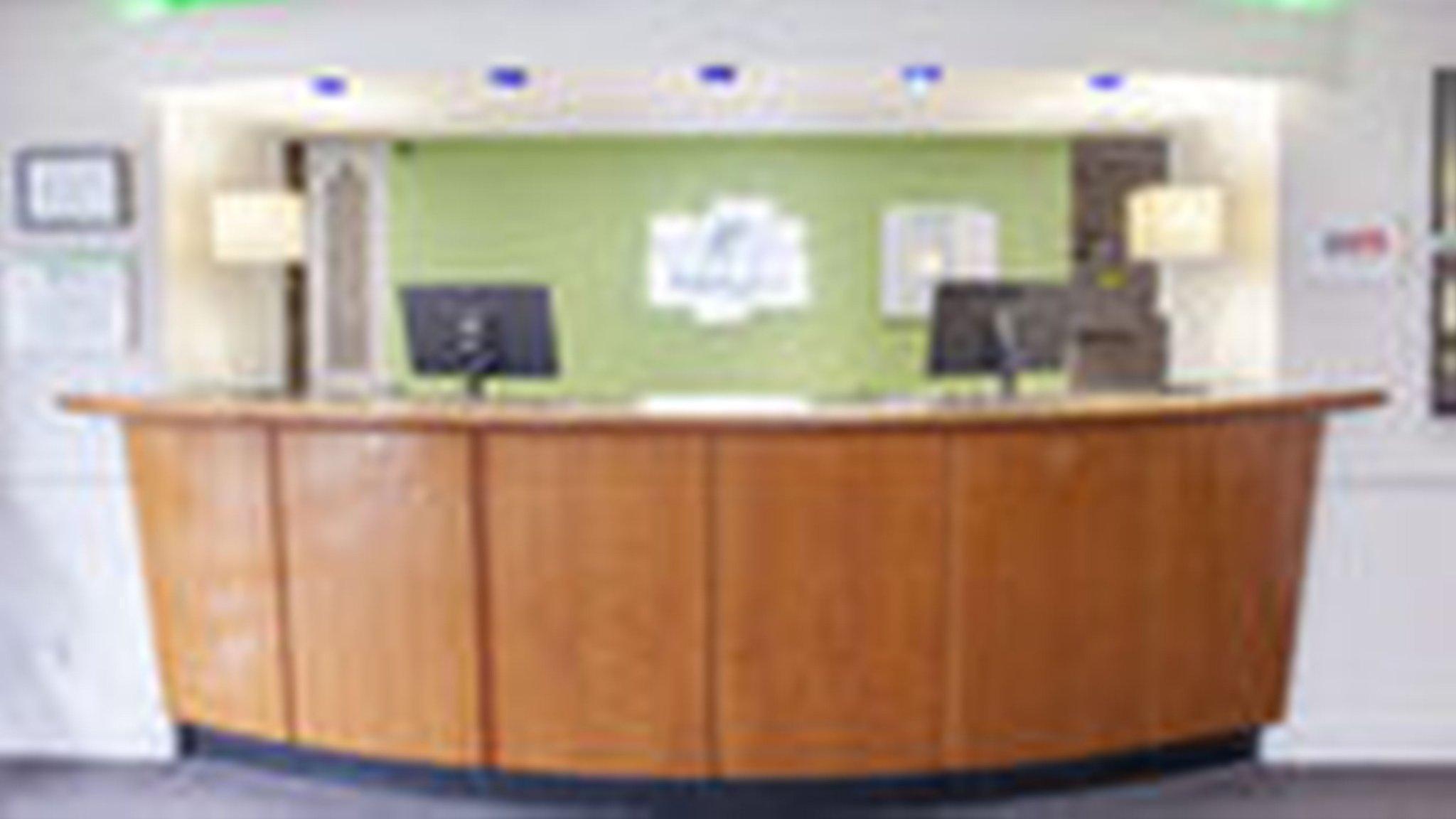 Holiday Inn Warrington By Ihg Buitenkant foto