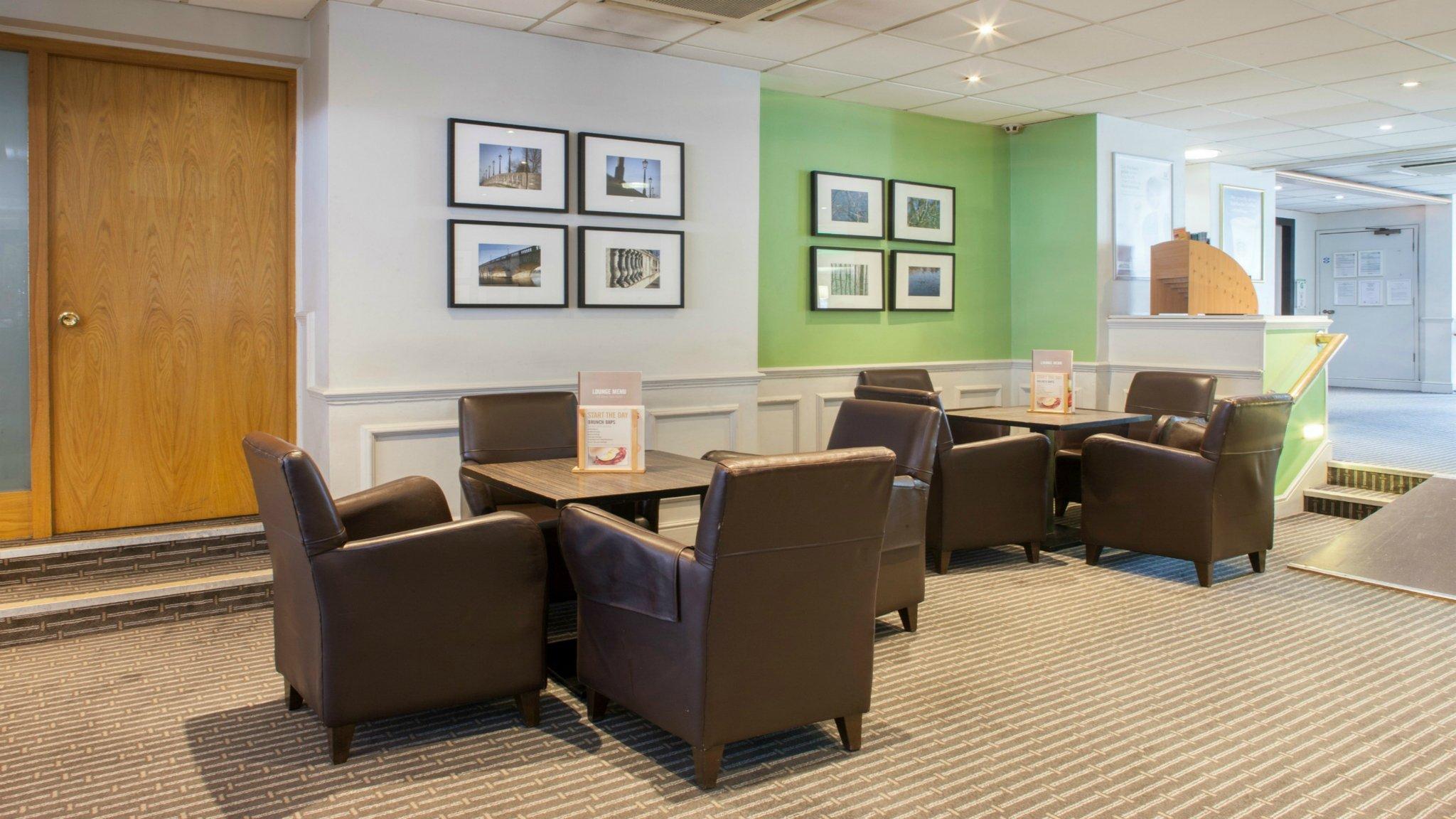 Holiday Inn Warrington By Ihg Buitenkant foto