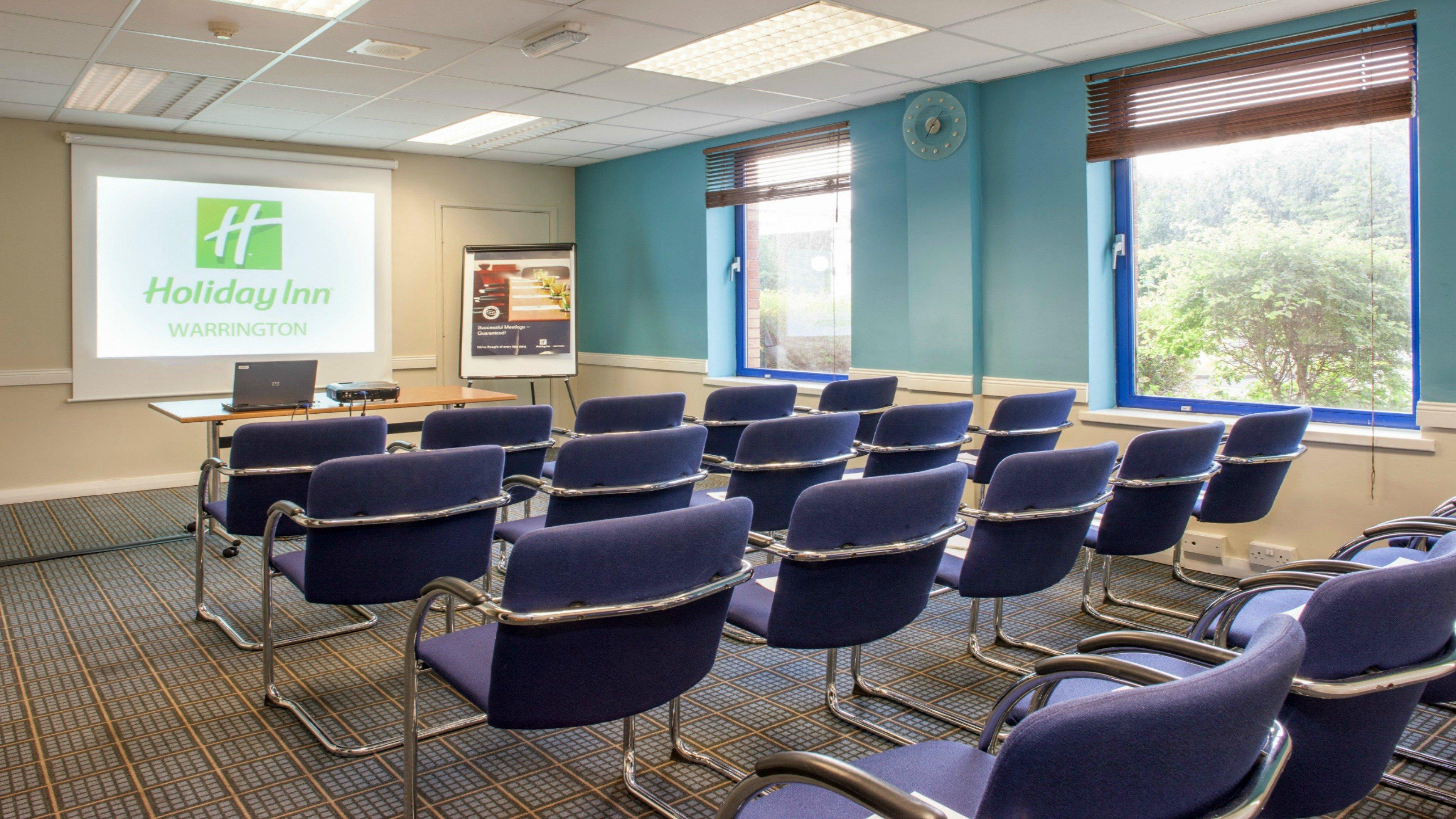 Holiday Inn Warrington By Ihg Buitenkant foto