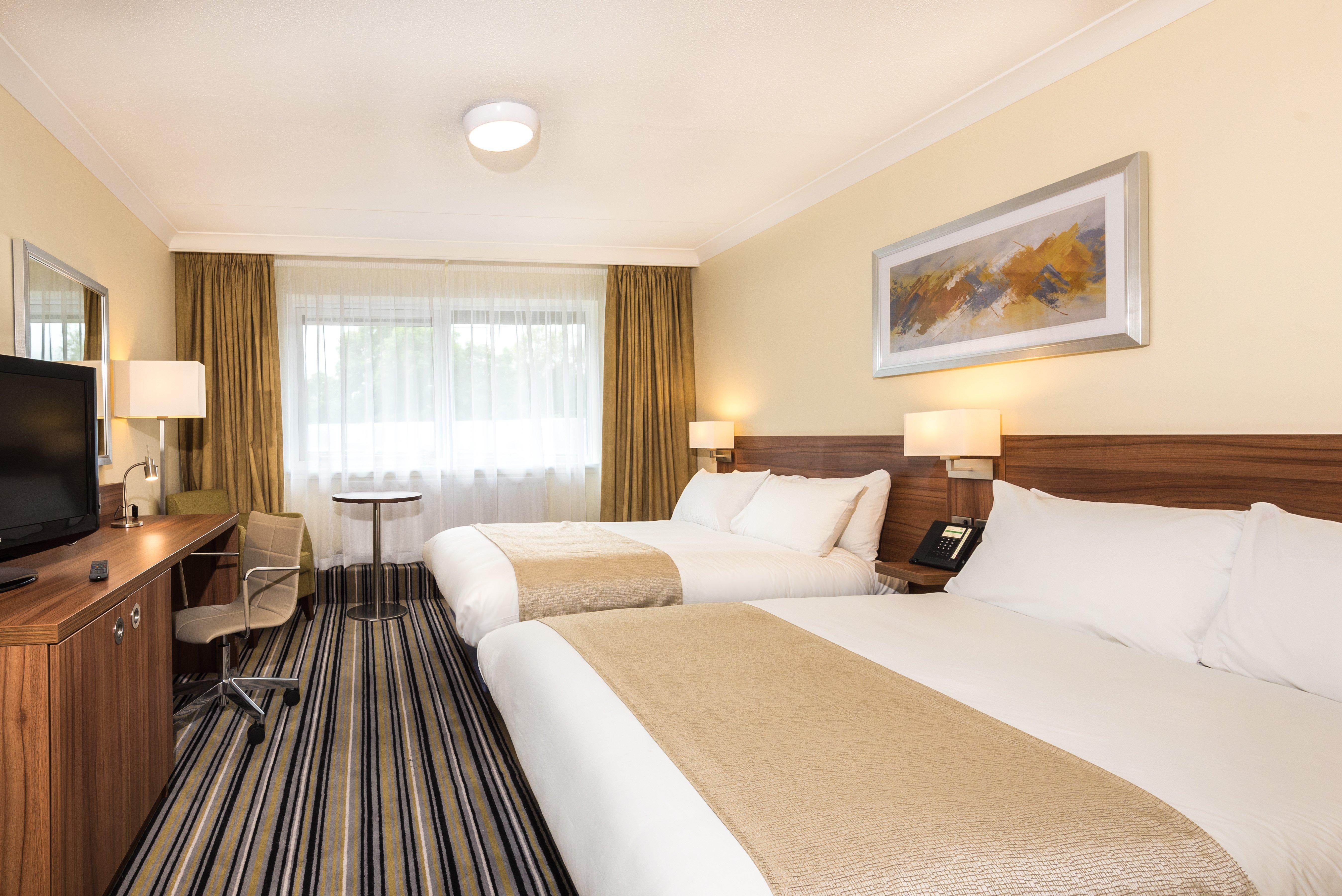 Holiday Inn Warrington By Ihg Buitenkant foto