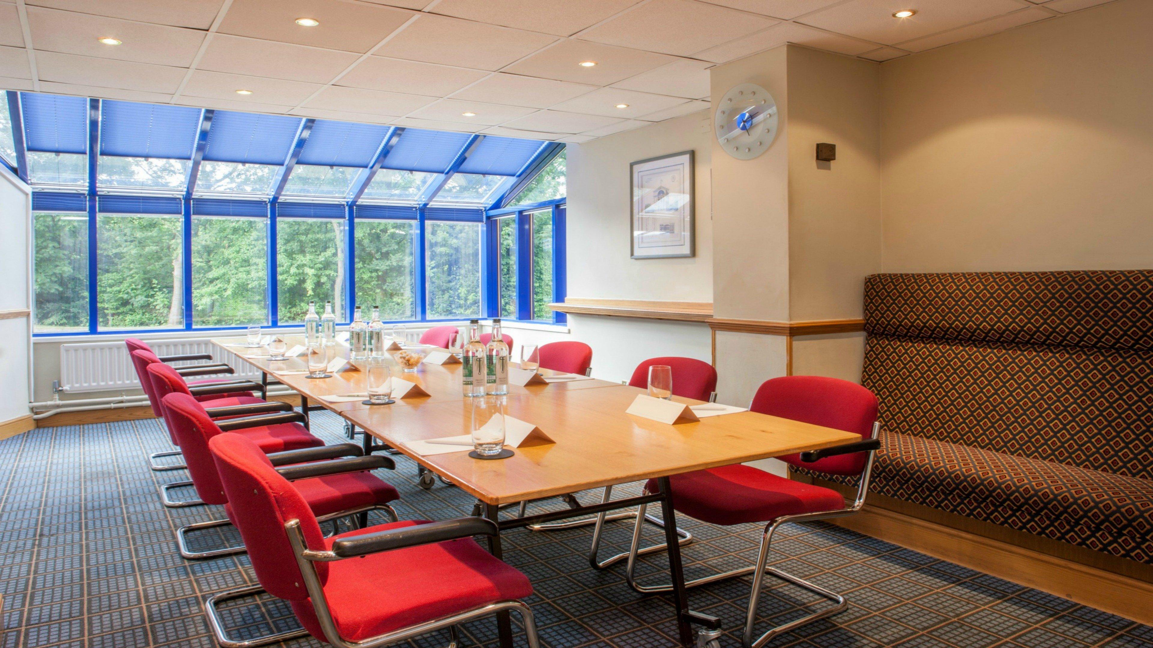 Holiday Inn Warrington By Ihg Buitenkant foto