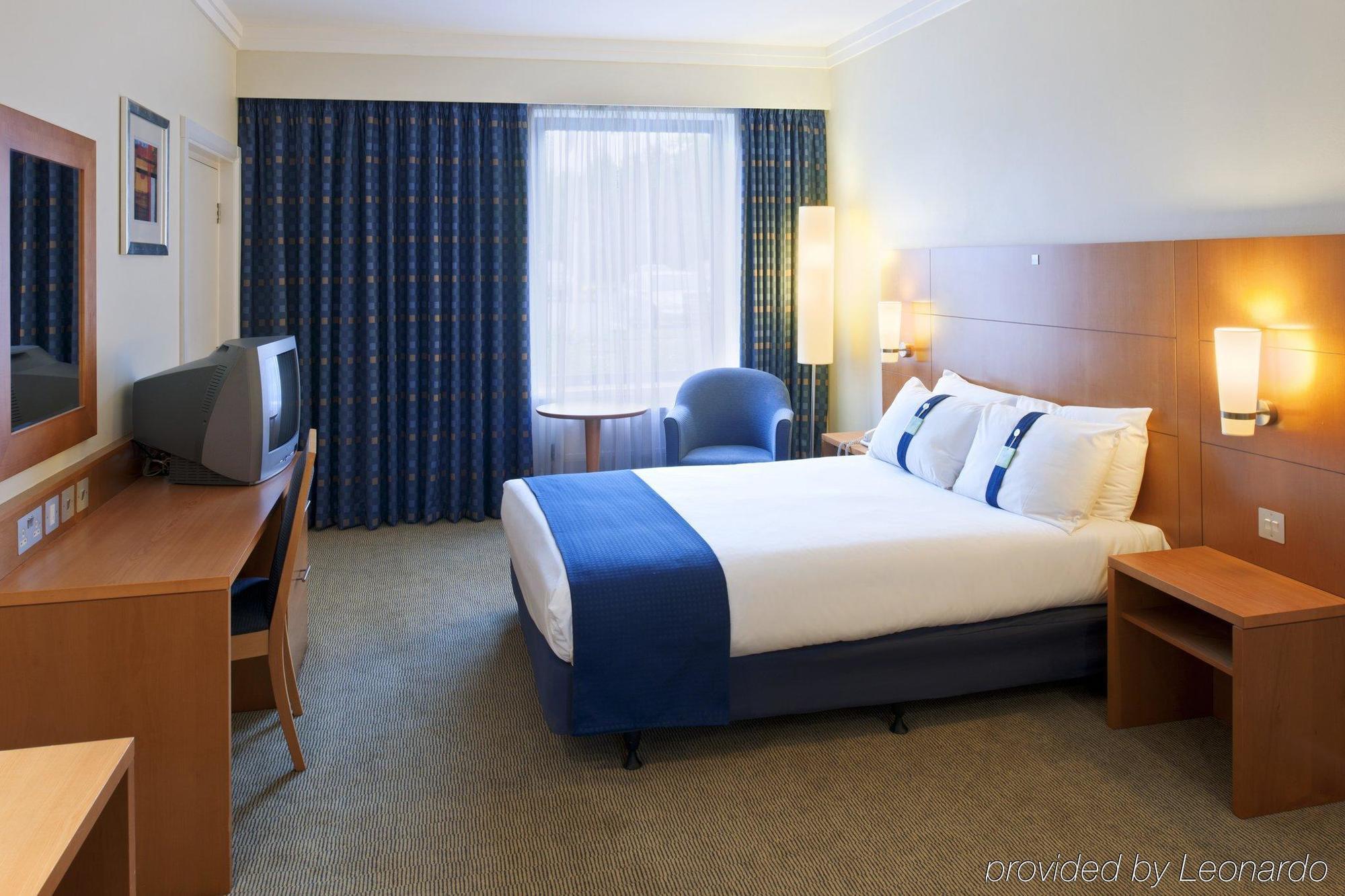 Holiday Inn Warrington By Ihg Buitenkant foto
